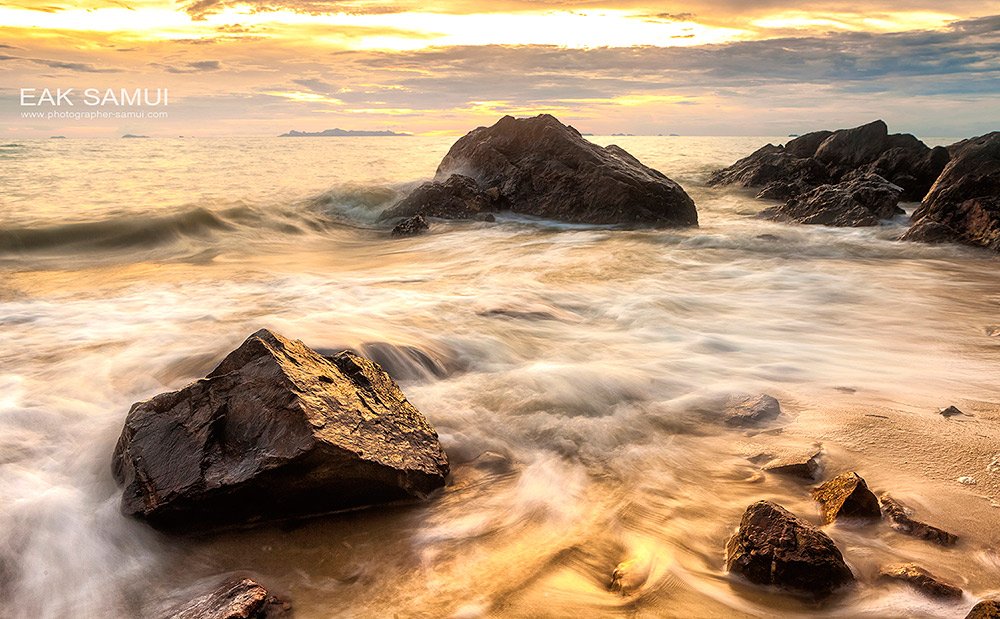 Photo :  , 1000x619 pixel 253,939 bytes